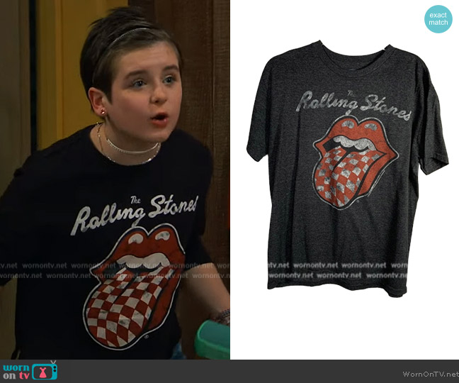The Rolling Stones Graphic Tee worn by Winnie Webber (Shiloh Verrico) on Bunkd