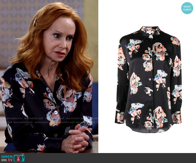 Vince All-over Floral-print Shirt worn by Sheila (Swoosie Kurtz) on Call Me Kat