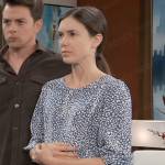 Willow’s blue leopard print maternity top on General Hospital