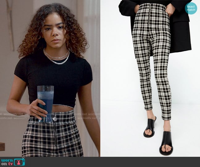 Zara Plaid Leggings worn by Ginny Miller (Antonia Gentry) on Ginny & Georgia