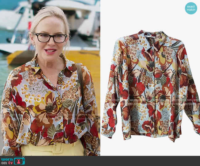 Zara Floral Shirt worn by Tara Bendetti (Rachael Harris) on Fantasy Island