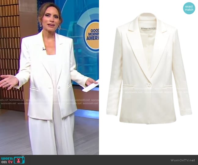 Alice + Olivia Denny Longline Satin Boyfriend Blazer worn by Rhiannon Ally on Good Morning America