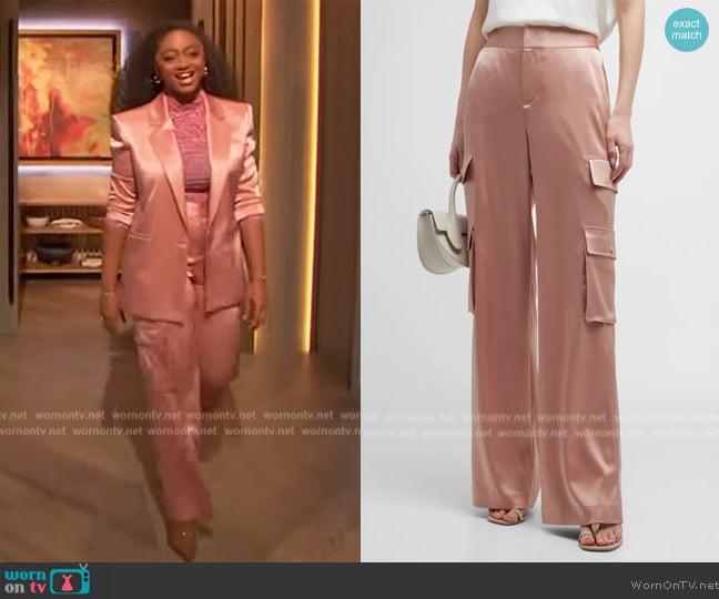 Alice and Olivia Hayes High-Waist Wide-Leg Cargo Pants worn by Samara Joy on The Drew Barrymore Show