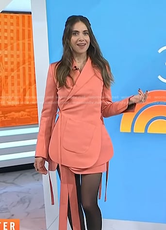 Alison Brie’s pink strappy wrap blazer on Today