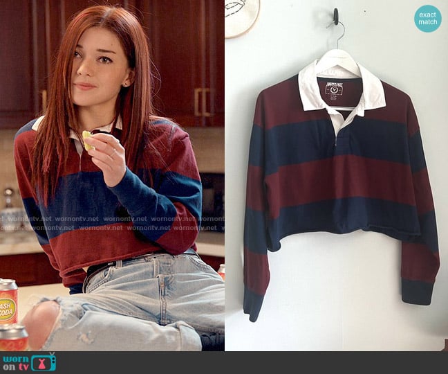 American Eagle Cropped Rugby Shirt worn by Abby Littman (Katie Douglas) on Ginny & Georgia