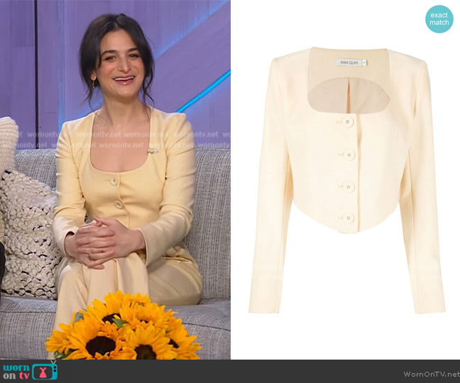 Anna Quan cropped button-up jacket worn by Jenny Slate on The Kelly Clarkson Show