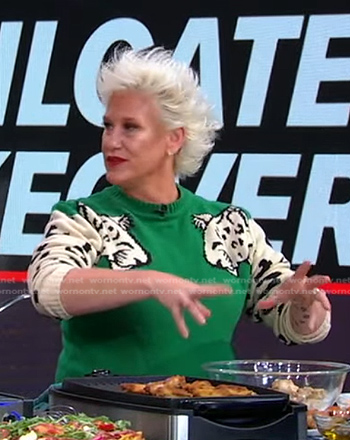 Anne Burrell's green leopard sweater on Good Morning America