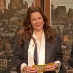 Drew’s white pussy bow blouse and gray blazer on The Drew Barrymore Show