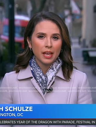 Elizabeth Schulze’s light grey coat on Good Morning America