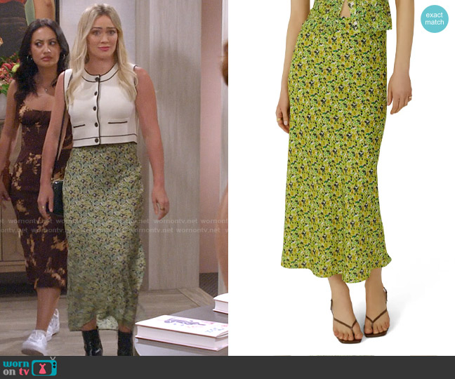 Favorite Daughter The Gwen Floral Satin Skirt worn by Sophie (Hilary Duff) on How I Met Your Father