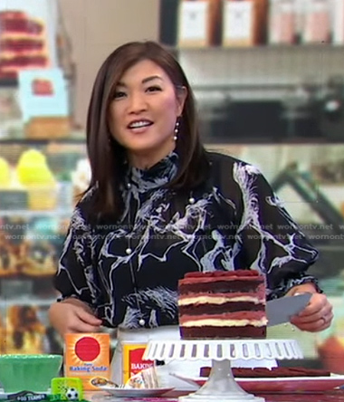 Juju's black printed mock neck top on Good Morning America