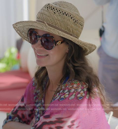Julia’s brown sunglasses on The Real Housewives of Miami