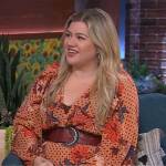 Kelly’s orange floral print dress on The Kelly Clarkson Show