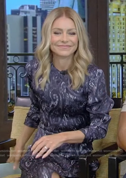 WornOnTV: Kelly's colorblock tweed jacket on Live with Kelly and