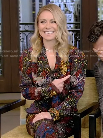 Kelly’s black floral print jumpsuit on Live with Kelly and Mark