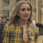 Lady-Phoebe’s yellow tartan jacket and top on You