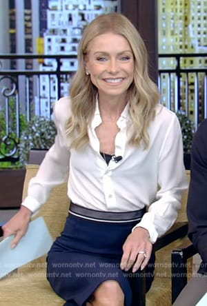 Kelly's navy pencil skirt on Live with Kelly and Ryan