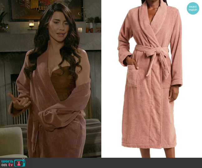 Nordstrom Hydro Cotton Terry Robe in Tan Burlwood worn by Steffy Forrester (Jacqueline MacInnes Wood) on The Bold and the Beautiful