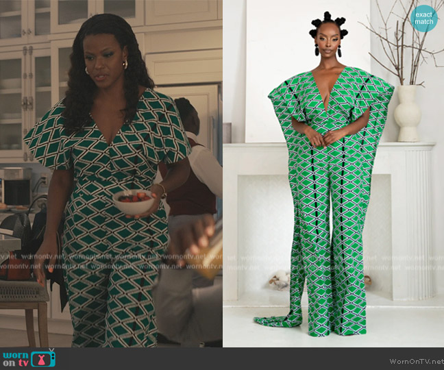 Ofuure Tara African Print Infinity Jumpsuit worn by Vivian Banks (Cassandra Freeman) on Bel-Air