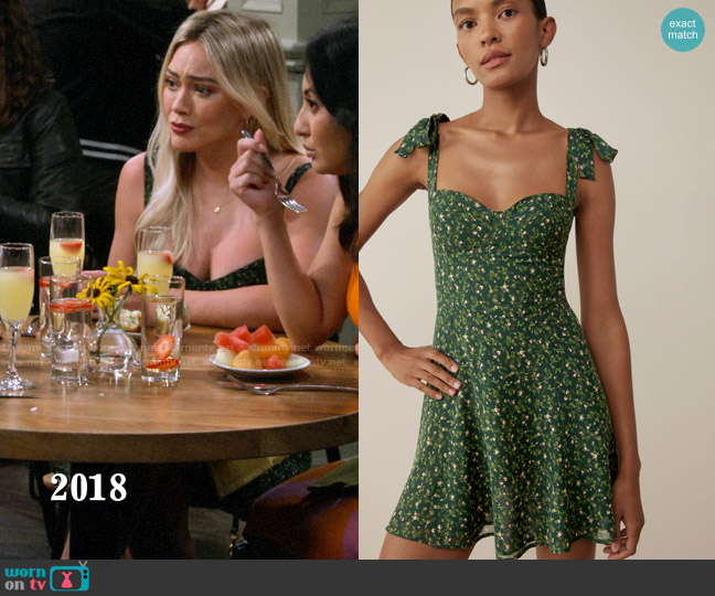 Reformation Niara Dress in Coriander worn by Sophie (Hilary Duff) on How I Met Your Father