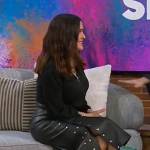 Salma Hayek’s black leather skirt with buttons on The Kelly Clarkson Show