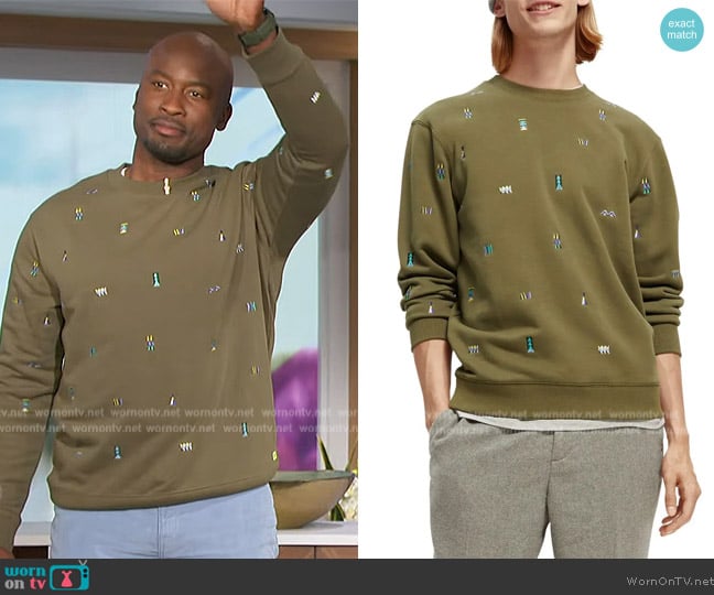 Scotch and Soda Embroidered Sweatshirt worn by Akbar Gbajabiamila on The Talk