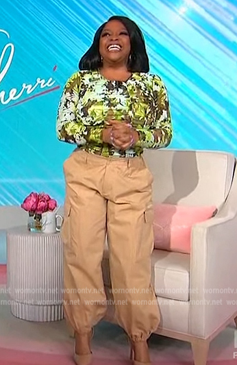 Sherri’s green floral ruched top and pants on Sherri