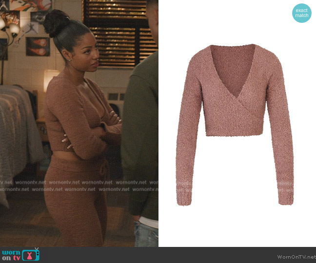 WornOnTV: Thea's pink knit wrap top and pants on All American