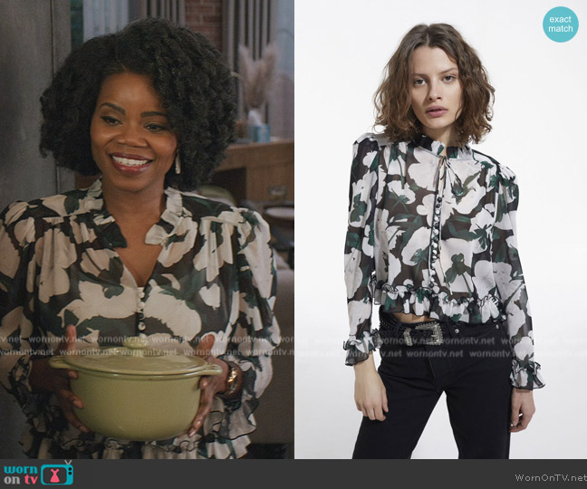 WornOnTV: Amara’s green floral blouse on All American Homecoming ...
