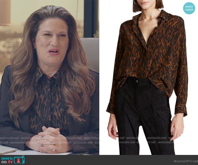 Halston Zora Leopard-Print Crepe de Chine Shirt worn by Katherine Hastings (Ana Gasteyer) on American Auto