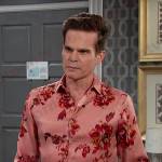 Leo’s pink floral shirt on Days of our Lives