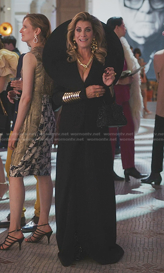 Madeline's black gown on Emily in Paris