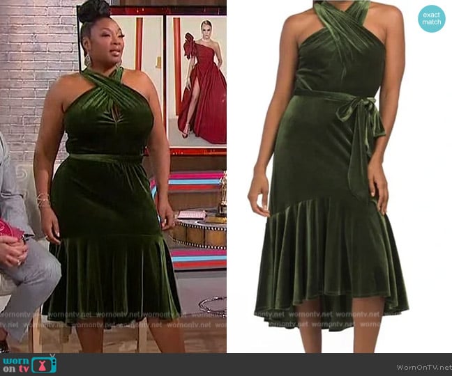 Taylor Taylor Green Velvet Halter Neck Dress worn by Liris Crosse on Sherri