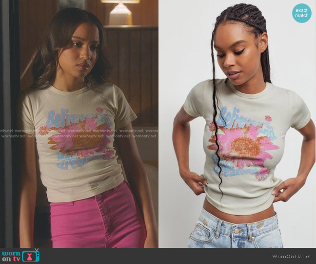 Urban Outfitters Believers And Dreamers Baby Tee worn by May Grant (Corinne Massiah) on 9-1-1