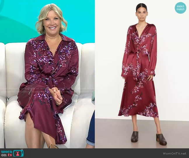 Vince Forsythia Long Sleeve Satin Shirtdress worn by Kristen Dahlgren on Today