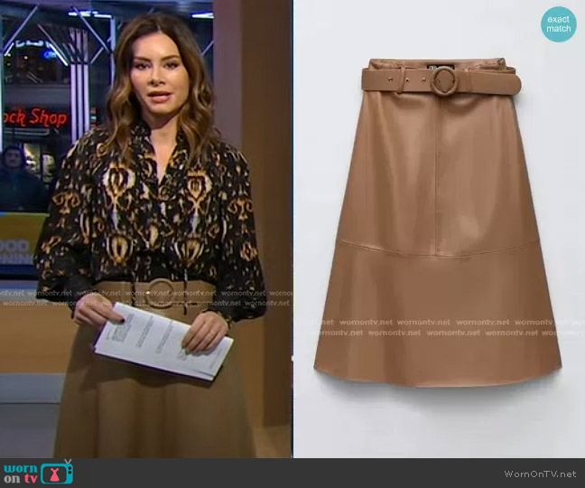 Zara Cape Skirt with Belt worn by Rebecca Jarvis on Good Morning America