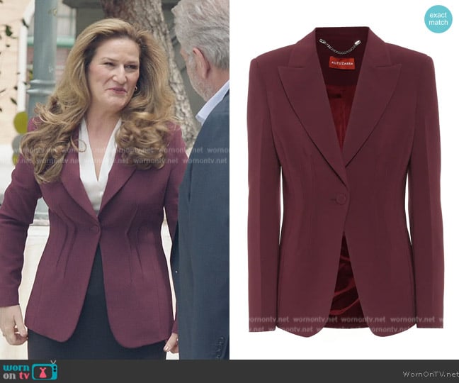 Altuzarra Eleanor blazer worn by Katherine Hastings (Ana Gasteyer) on American Auto