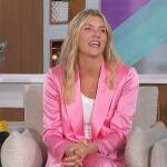 Amanda’s pink velvet blazer on The Talk