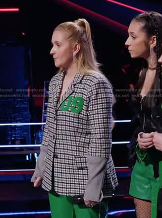 Ana Heichel's plaid blazer on The Voice