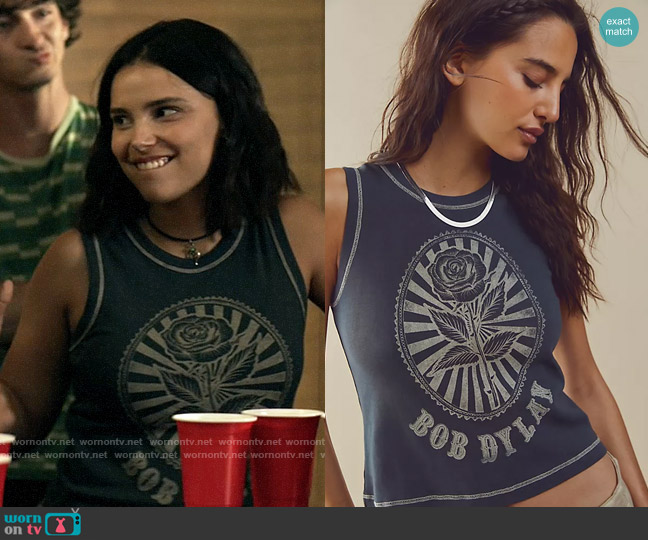 Daydreamer Bob Dylan I Want You Shrunken Tank worn by Sarah Cushing (Inde Navarrette) on Superman and Lois