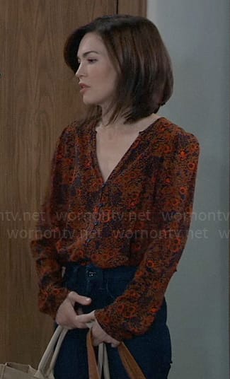 Elizabeth's orange floral top on General Hospital