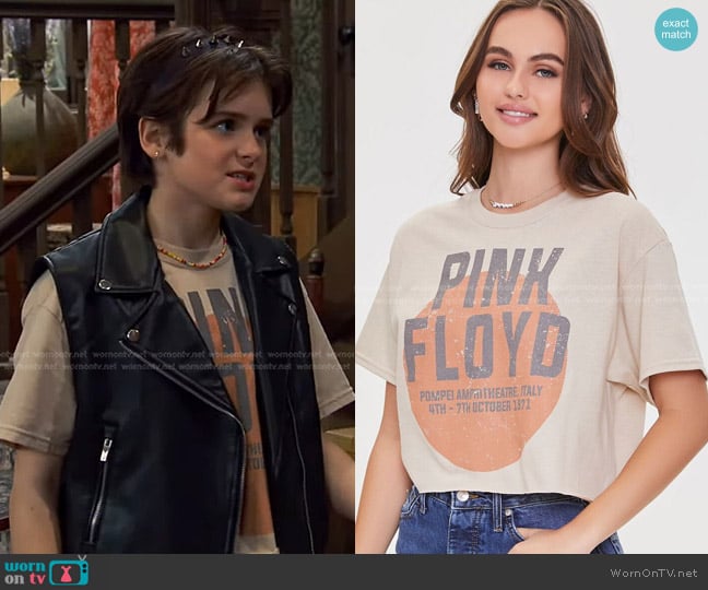 Forever 21 Pink Floyd Graphic Tee worn by Winnie Webber (Shiloh Verrico) on Bunkd