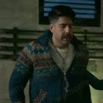 Harry’s blue fair isle cardigan on The Equalizer