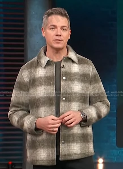 Jason Kennedy's plaid wool shirt on Access Hollywood