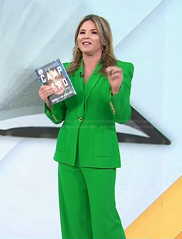 Jenna's green pant suit on Today
