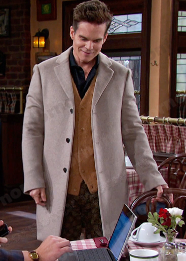 Leo’s grey coat on Days of our Lives