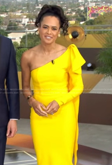 Linsey’s yellow one-shoulder dress on Good Morning America