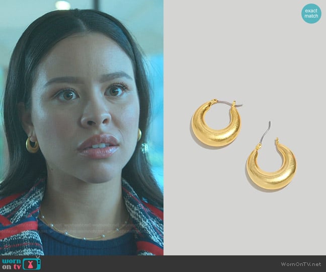 Madewell Crescent Medium Hoop Earrings worn by Mariana Foster (Cierra Ramirez) on Good Trouble