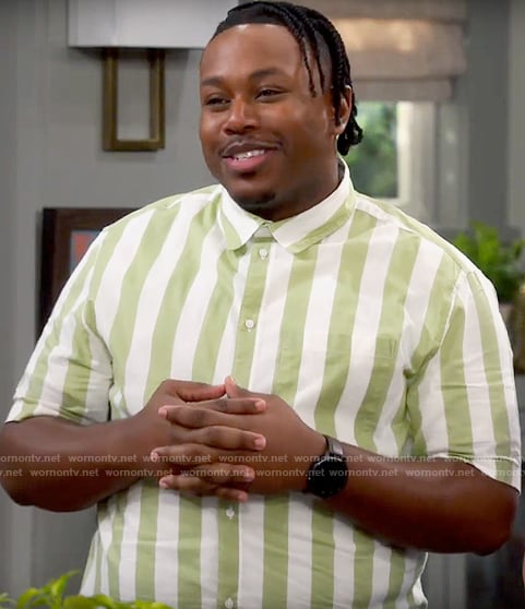 Marty's green and white striped shirt on The Neighborhood