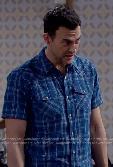 Max's blue plaid short-sleeve shirt on Call Me Kat